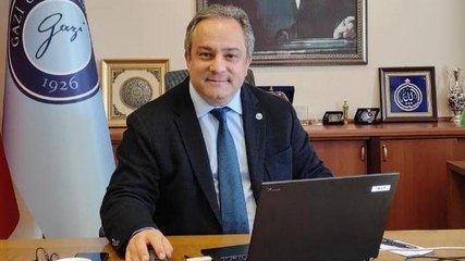 Bakan Koca’dan sonra Bilim Kurulu üyesi de maskesiz hayatı gündeme getirdi