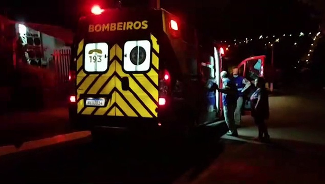 Adolescente corta o dedo com espelho e é socorrida pelo Siate no Interlagos