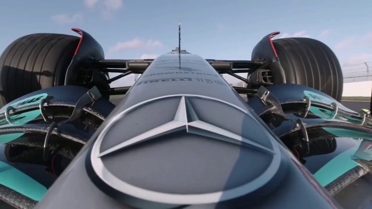 F1 2022 Shakedown Silverstone Mercedes W13 Russell Hamilton Onboards