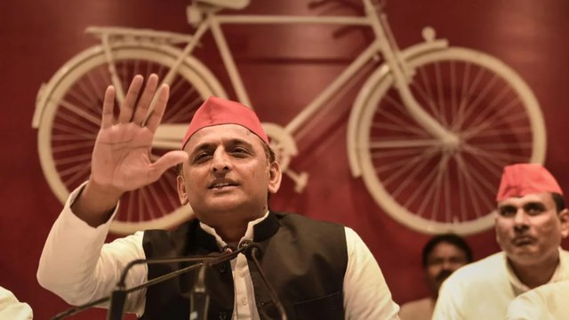 UP Polls: Akhilesh Yadav targets BJP over free electricity