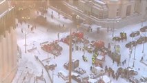 La Policía canadiense detiene a 70 personas tras comenzar a retirar los camiones que bloquean Ottawa desde hace semanas