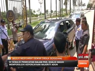 Majlis Mesyuarat Dewan Diraja bersidang