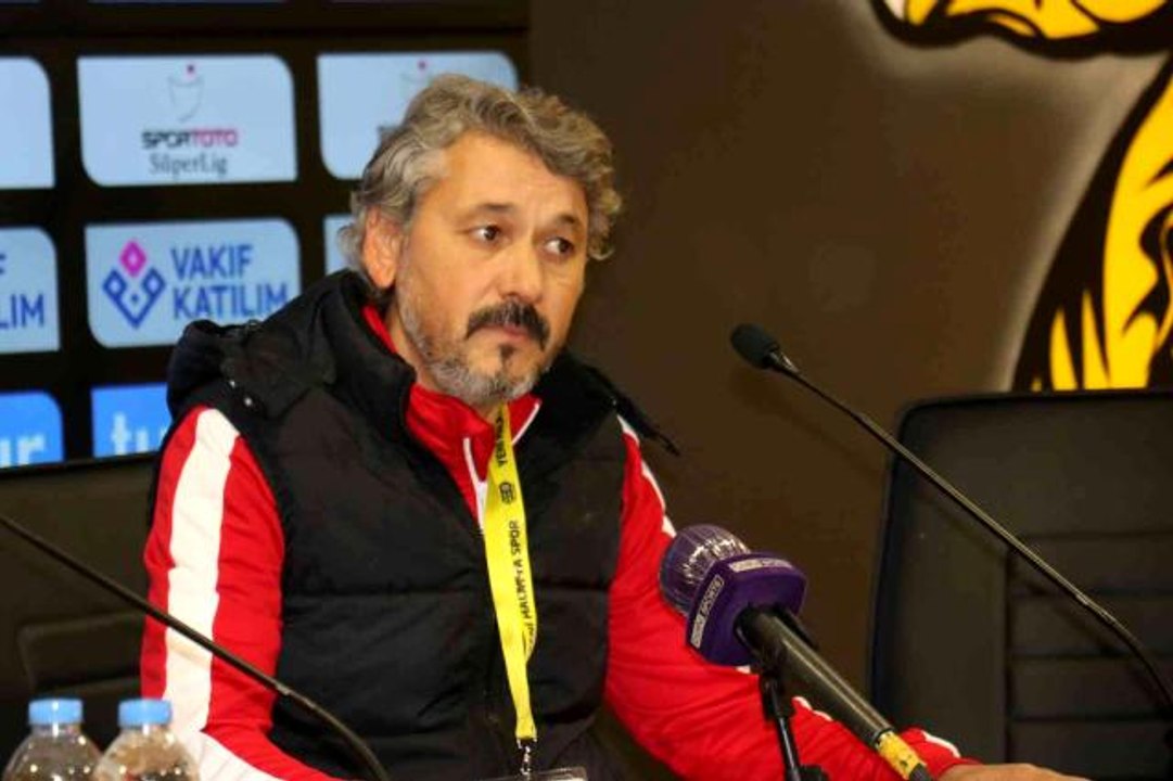 Atila Gerin: "Kulüp sıkıntılı günlerden geçiyor"