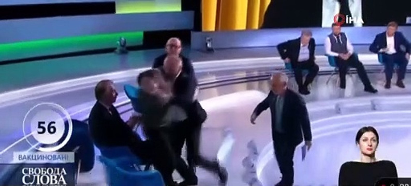 Ukrayna-Rusya krizi TV'ye sıçradı! Yumruklar konuştu