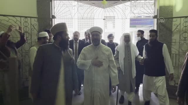 Diyanet İşleri Başkanı Erbaş, İslamofobi kelimesinin oluşmasının yanlış olduğunu söyledi