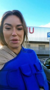 Mamans & célèbres : Un peu shootée aux médicaments , une candidate dévoile qu'elle a été hospitalisée et blessée.