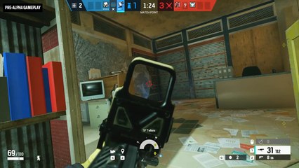 Gameplay de Azami en Rainbow Six Siege