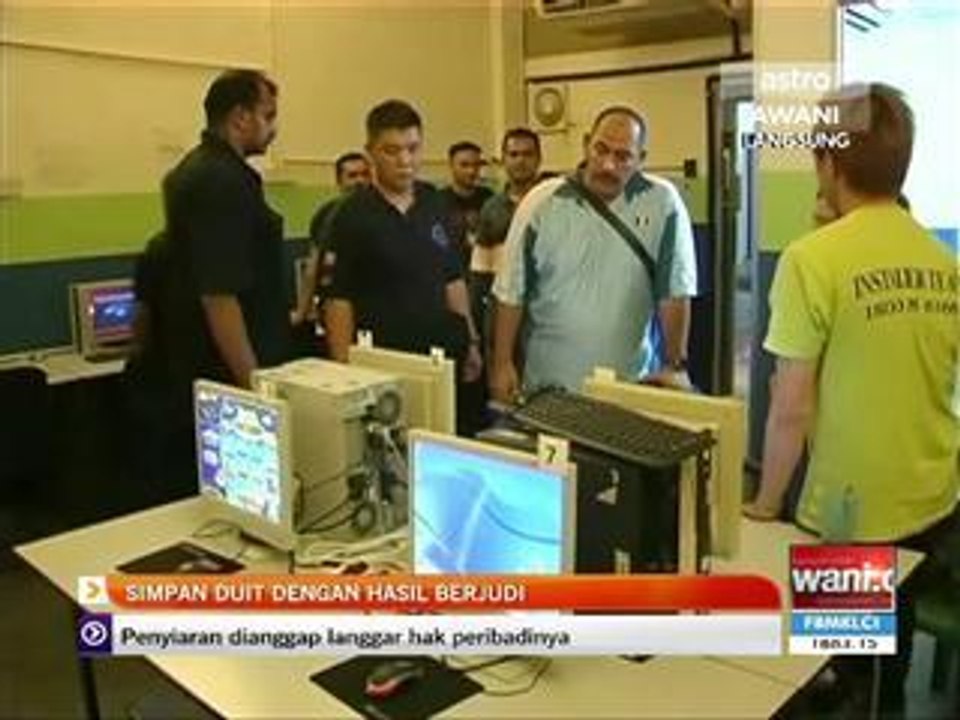 Simpan duit dengan hasil berjudi