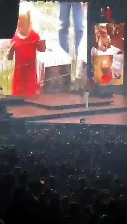 Billie Eilish - Happier Than Ever The World Tour New Orleans - 2022 (part 2 concert)