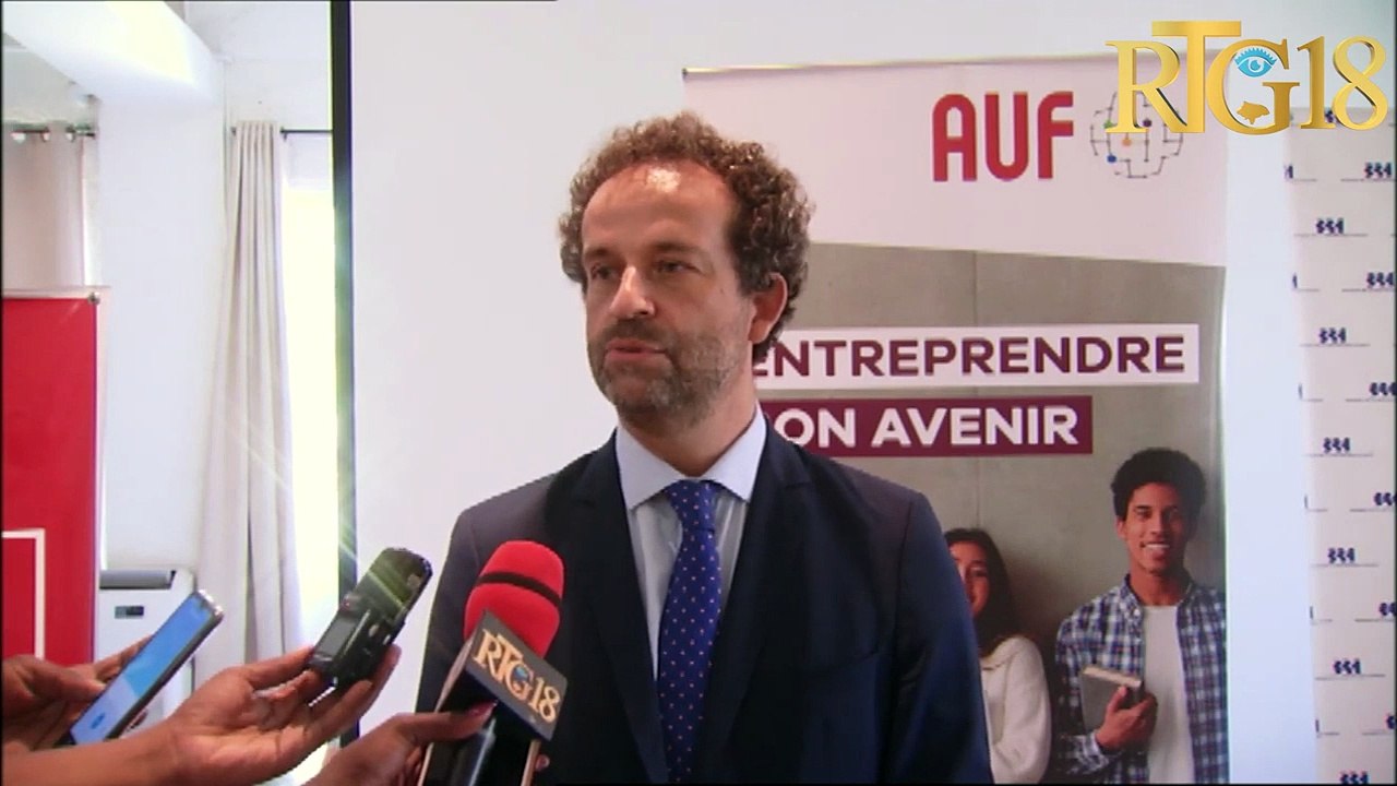 Ajans Inivèsitè Frankofoni AUF siyen yon pwotokòl akò ant Anbasad Swis, Bank Santral