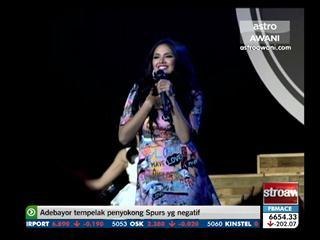 Fazura gementar muncul sebagai penyanyi