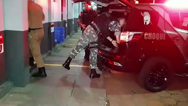 Mulher de 30 anos é presa com porções de crack e maconha no Bairro Alto Alegre, em Cascavel