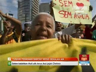 Tunjuk perasaan bantah krisis bekalan air