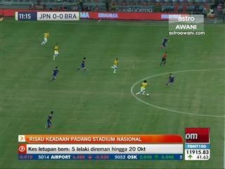 Risau keadaan padang Stadium Nasional