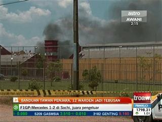 Banduan tawan penjara, 12 warden jadi tebusan