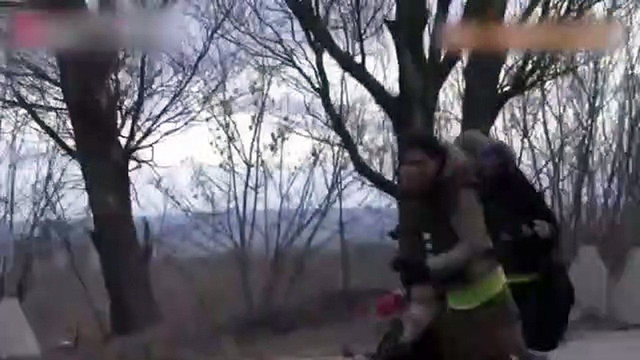 Ukraynalı Bakan çatışmanın ortasında kaldı! Bölgeden sıcak görüntüler