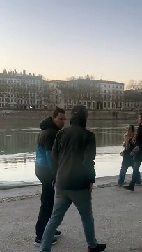 Jordan Bardella et Eric Zemmour réagissent après les images des nouvelles agressions contre Mila hier dans la rue sur les quais du Rhône : C'est toujours les mêmes profils. Il faut arrêter de le nier