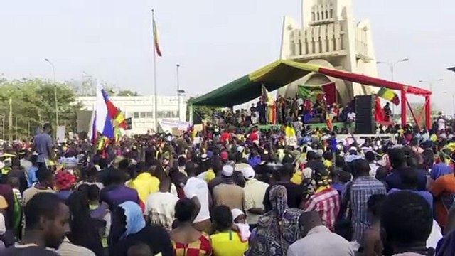 В Мали празднуют вывод французских войск.