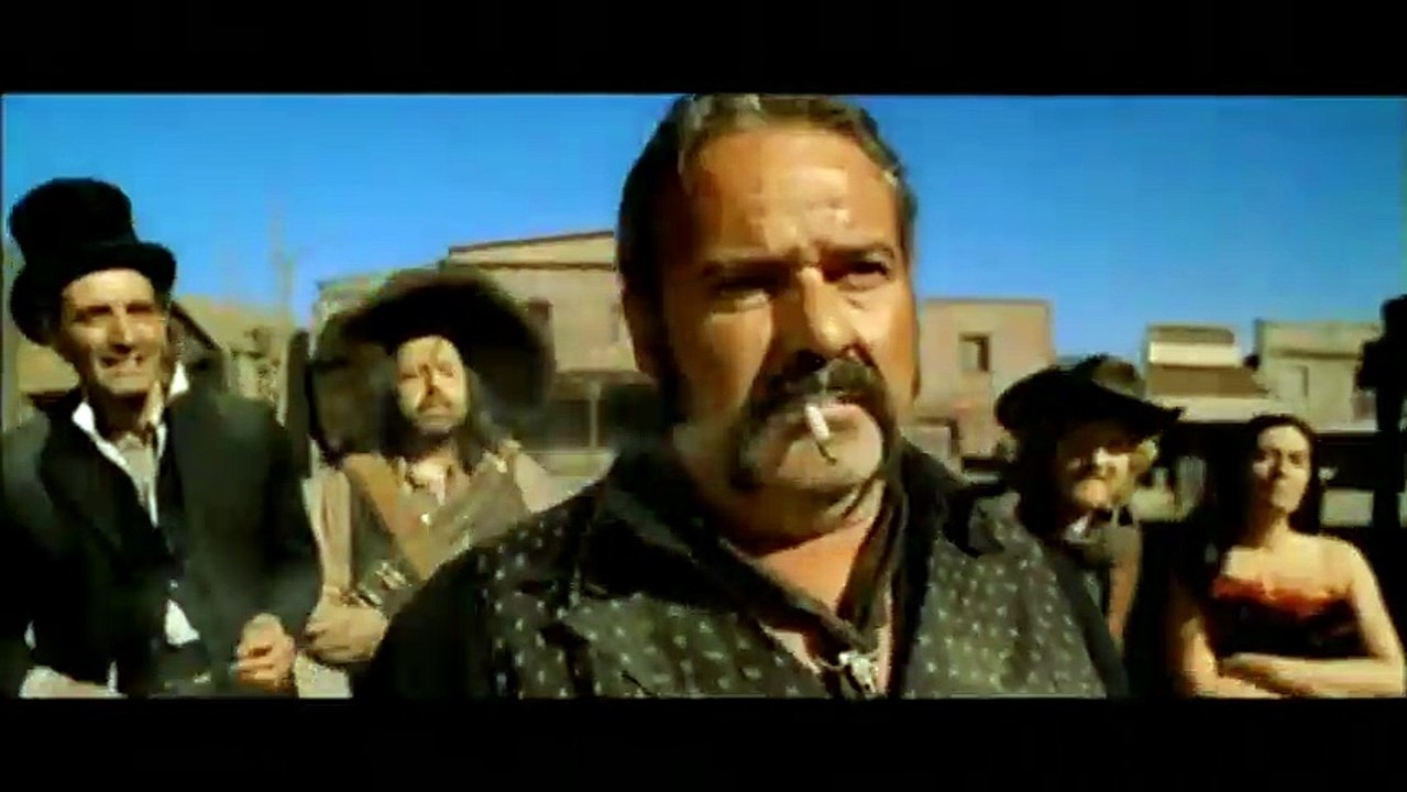 800 balas Tráiler VO