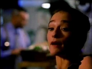 La sabiduría de los cocodrilos Tráiler VO