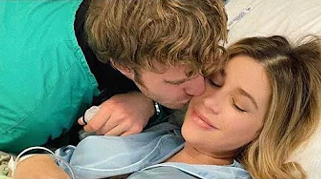 Clizia Incorvaia e Paolo Ciavarro sono diventati genitori: è nato il loro primo figlio Gabriele Cliz