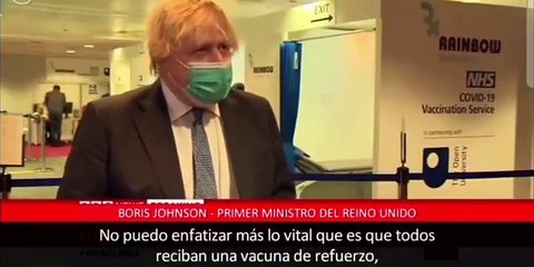 Boris Johnson reconoce que el 90% de los enfermos en UCI son doblemente inoculados
