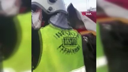 Hızını alamadı, mobese direğine çarparak takla attı