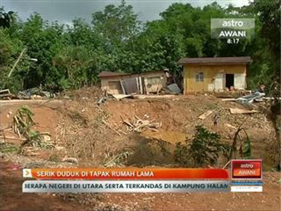 Serik duduk di tapak rumah lama