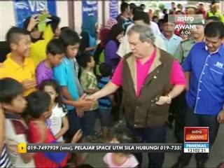 Sultan Johor lawat mangsa banjir