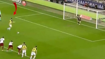 Zıplayarak kullandığı penaltı gündem oldu! Serdar Dursun sosyal medyanın gündeminde