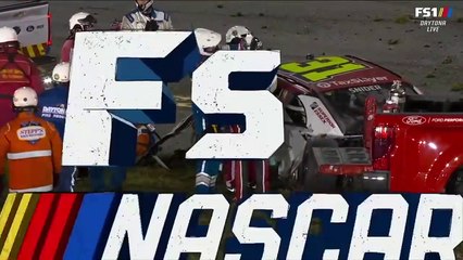 El tremendo accidente en Nascar que dejó un auto destrozado y que causó susto por el choque