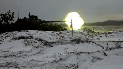 러시아-벨라루스 연합훈련 연장...블링컨 美 국무장관 "침공 직전" / YTN
