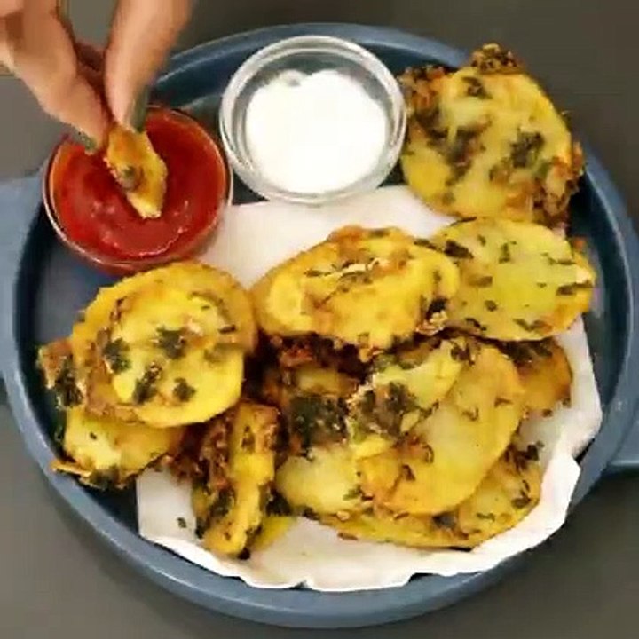 मसालेदार आलू के पकौड़े
