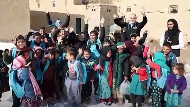UNICEF helping to keep schools open in Afghanistan