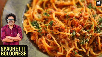 Descargar video: Spaghetti Bolognese | Pasta Bolognese | Italian Special | Spaghetti Recipe By Chef Varun Inamdar