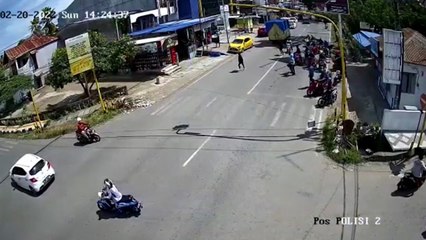 Sekelompok Orang Tak Dikenal Menyerang Pos Polisi di Sinjai