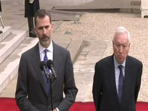 Spain's King Felipe VI cuts short French trip after crash