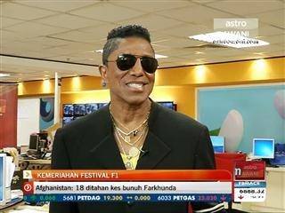 Jermaine Jackson sings Live at Astro AWANI