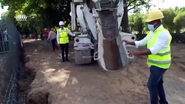 República Dominicana empieza a construir el muro con Haití