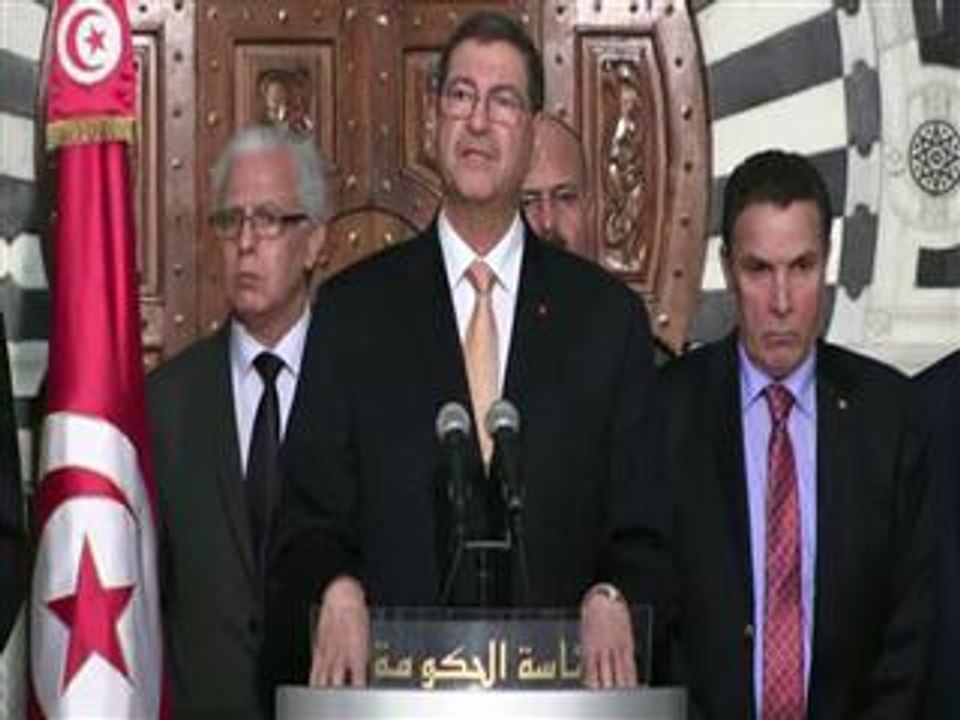 Tunisia hunts possible accomplices in museum attack