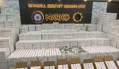 MATBAA VE ECZA DEPOSUNA UYUŞTURUCU BASKINI: 831 BİN 544 HAP ELE GEÇİRİLDİ