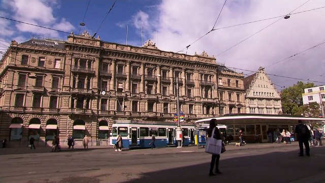 Le Crédit Suisse accusé d'héberger des fonds d'origine criminelle