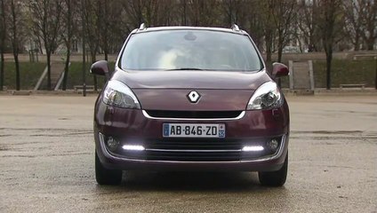 Renault Grand Scénic 5 places 2012 (statique)