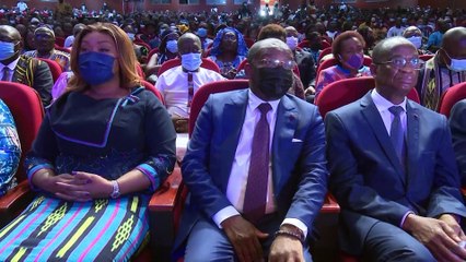 87 acteurs de la culture, des arts et du spectacle honorés