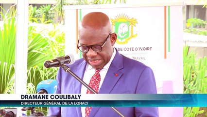 Défense : le ministre d'Etat, Téné Birahima Ouattara offre du matériel roulant à l'armée