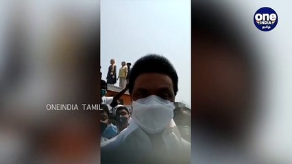 பள்ளி மாணவர்களுடன் செல்ஃபி! சிறுவனுக்கு சாக்லேட்! குழந்தைகளை கண்டதும் குதூகலமான முதல்வர் ஸ்டாலின்!