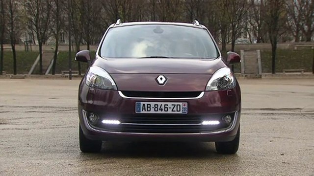Renault Grand Scénic 7 places 2012 (statique)