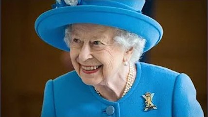 PALAIS DE BUCKINGHAM: Triste nouvelle au sujet de la reine, le royaume uni retient son souffle.