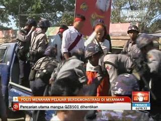 Polis menahan pelajar berdemonstrasi di Myanmar