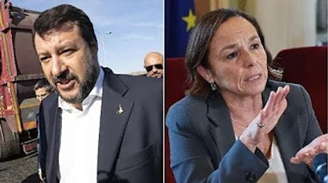 Luciana Lamorgese, per s@botare Matteo Salvini butt@ 200 milioni di euro: la manovra al Viminale